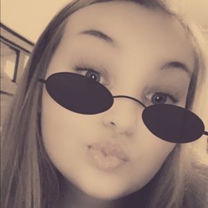 Meet your Posher, Alea